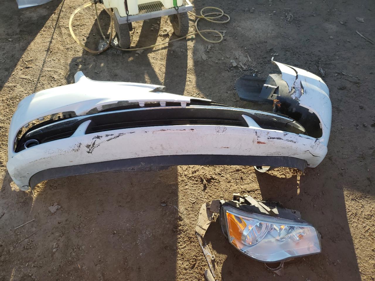 2016 Chrysler Town & Country VIN 2C4RC1BGXGR185995 Copart auction photo, front end / side damage thumbnail 13