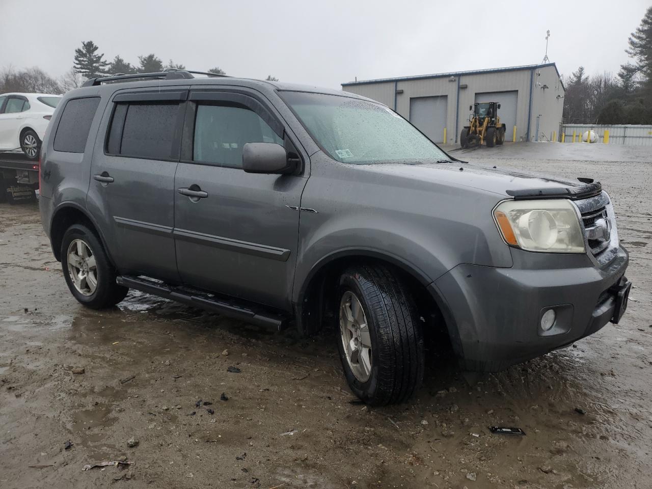 2011 Honda Pilot VIN 5FNYF4H43BB075103 Copart auction photo, front end damage thumbnail 4