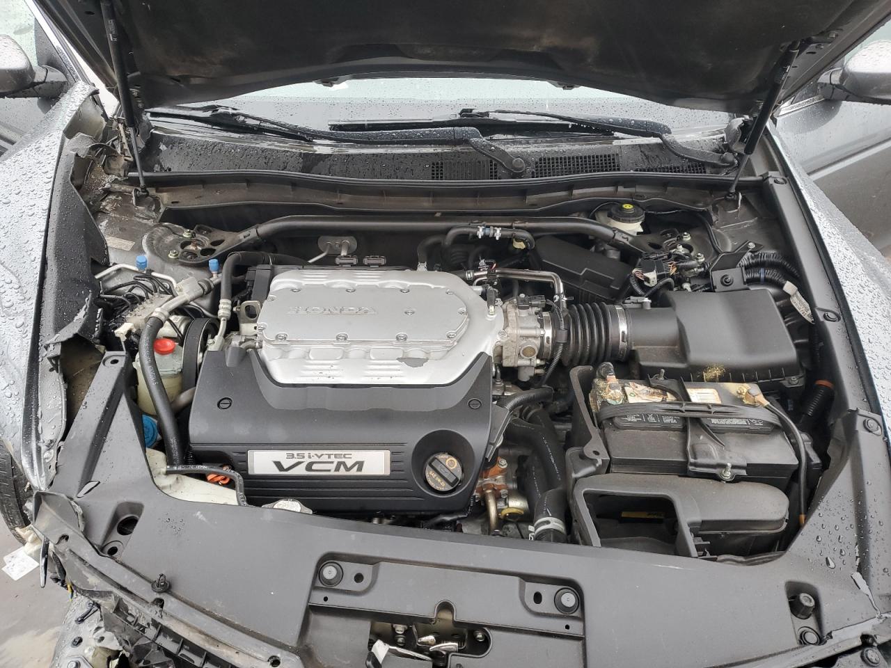 2011 Honda Accord VIN 1HGCS2B86BA000640 Copart auction photo, front end damage thumbnail 11