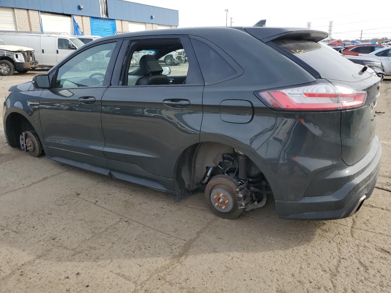 2022 Ford Edge VIN 2FMPK4AP7NBA11851 Copart auction photo, stripped damage thumbnail 2
