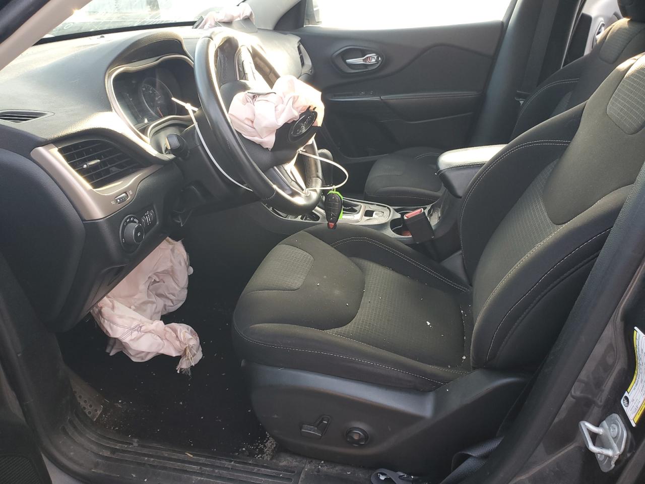 2016 Jeep Grand Cherokee VIN 1C4PJLCB9GW377119 Copart auction photo, front end damage thumbnail 7