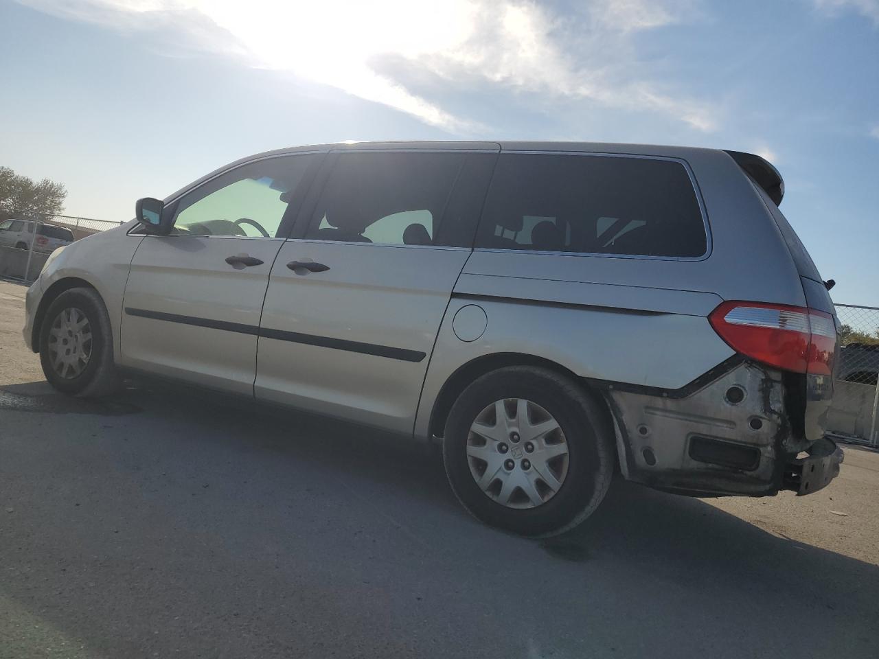 2007 Honda Odyssey VIN 5FNRL38217B018427 Copart auction photo, rear end / side damage thumbnail 2