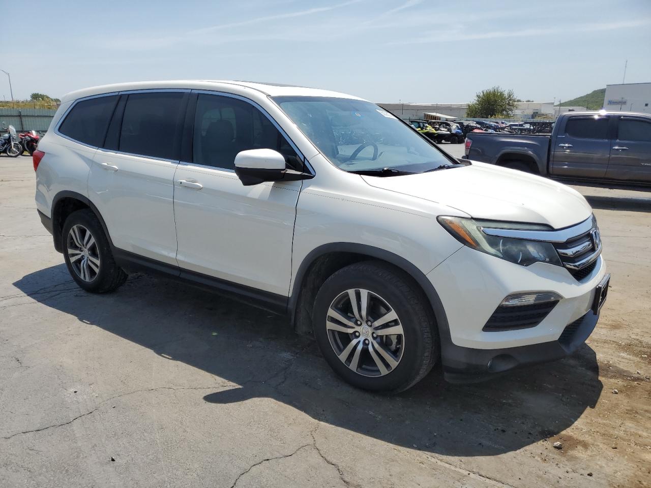 2016 Honda Pilot VIN 5FNYF6H57GB043847 Copart auction photo, undercarriage / front end damage thumbnail 4