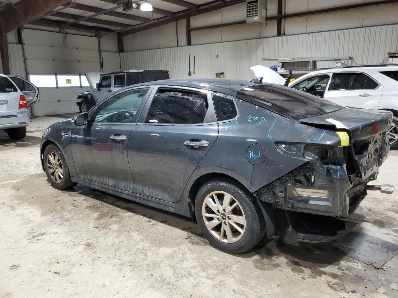 2016 KIA Optima VIN 5XXGT4L38GG019021 Copart auction photo, rear end damage thumbnail 2
