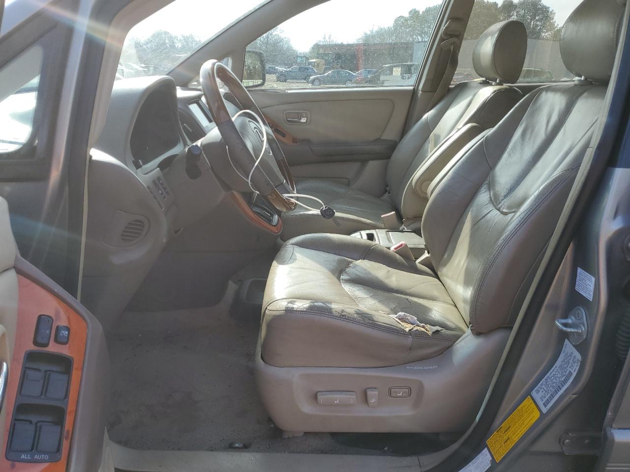 2003 Lexus RX VIN JTJHF10U230295890 Copart auction photo, rear end / minor dent/scratches damage thumbnail 7