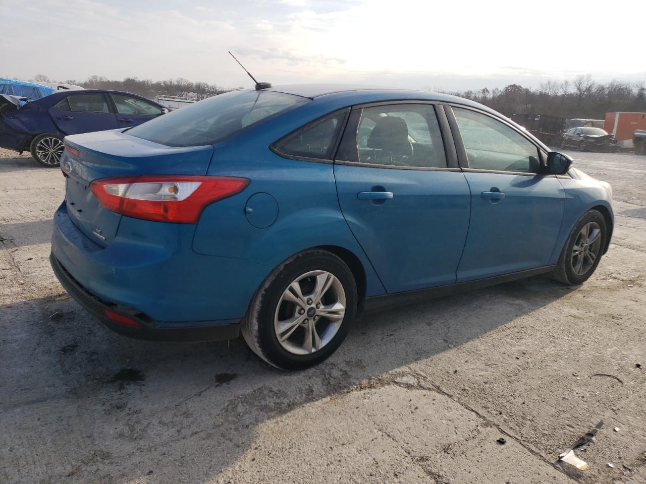 2014 Ford Focus VIN 1FADP3F23EL293394 Copart auction photo, front end / minor dent/scratches damage thumbnail 3