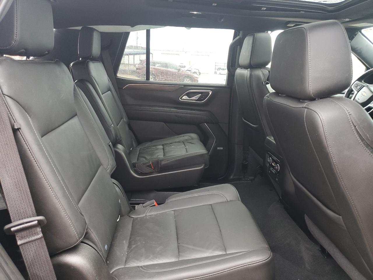 2021 Chevrolet Tahoe VIN 1GNSKNKD0MR170562 Copart auction photo, all over damage thumbnail 11