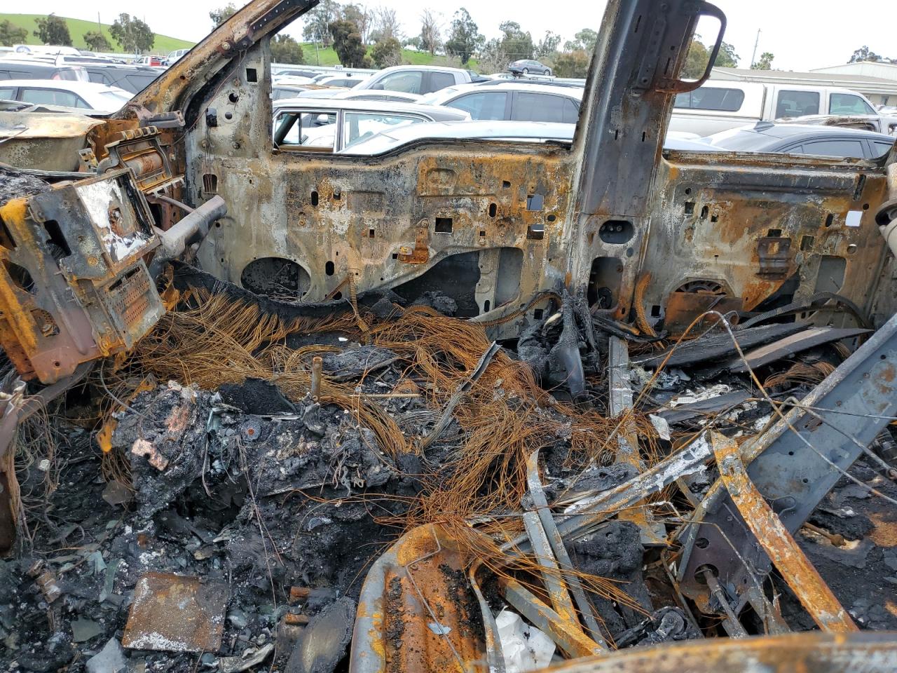 2009 Ford F-150 VIN 1FTPW14V89KB89314 Copart auction photo, burn damage thumbnail 7