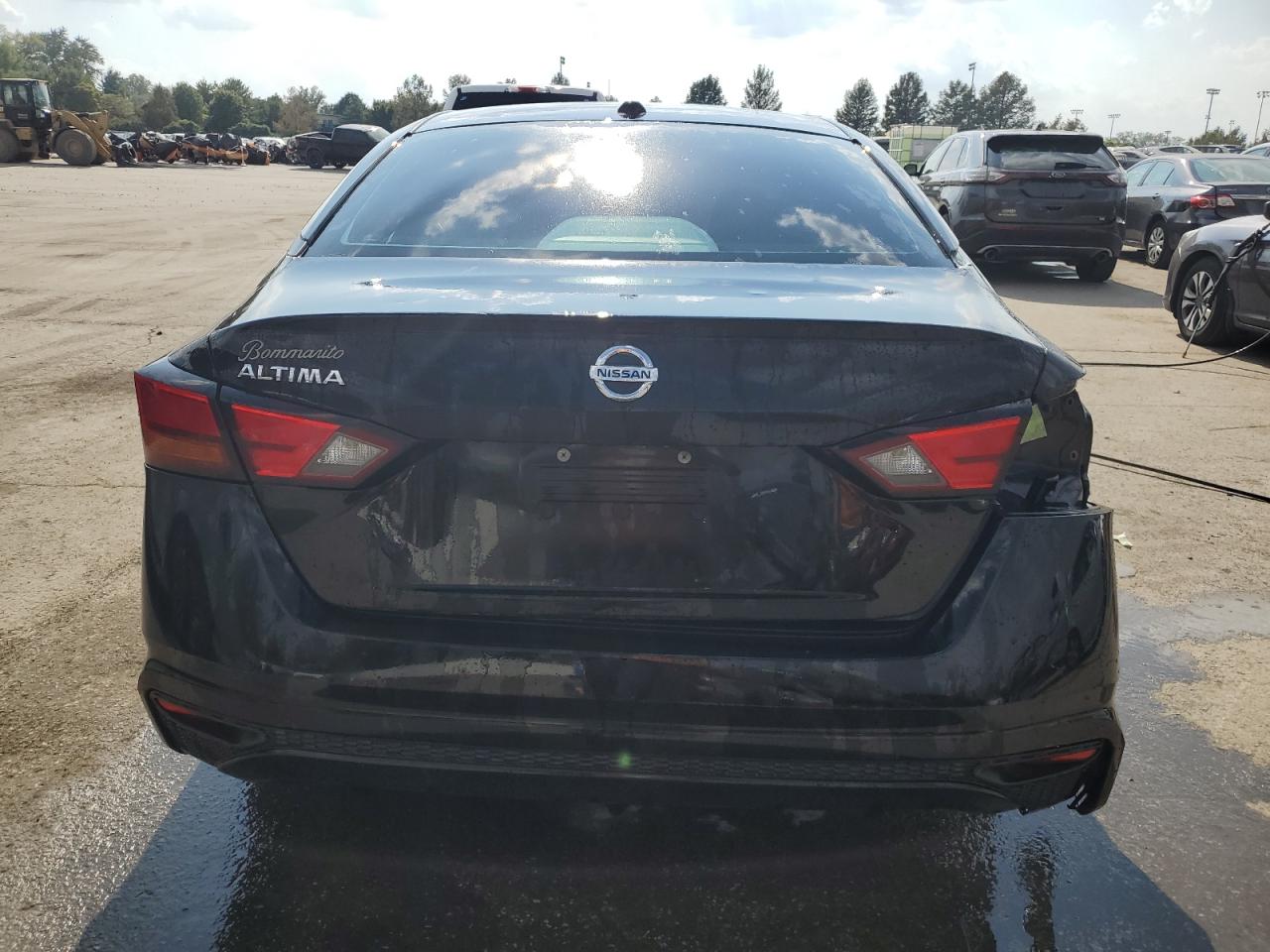 2019 Nissan Altima VIN 1N4BL4BV5KC243441 Copart auction photo, side / rear end damage thumbnail 6