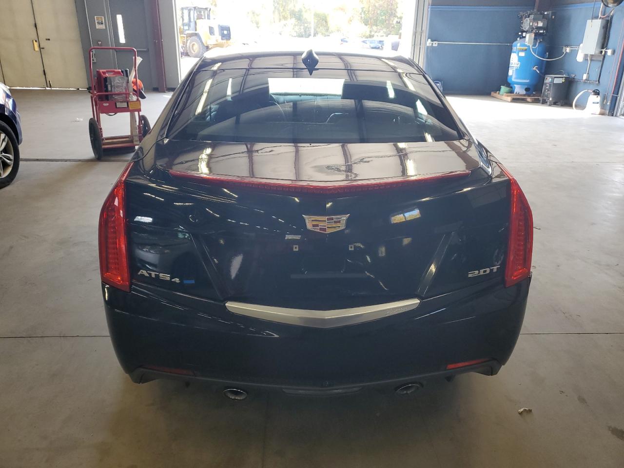 2015 Cadillac ATS VIN 1G6AG5RX5F0129389 Copart auction photo, minor dent/scratches damage thumbnail 6