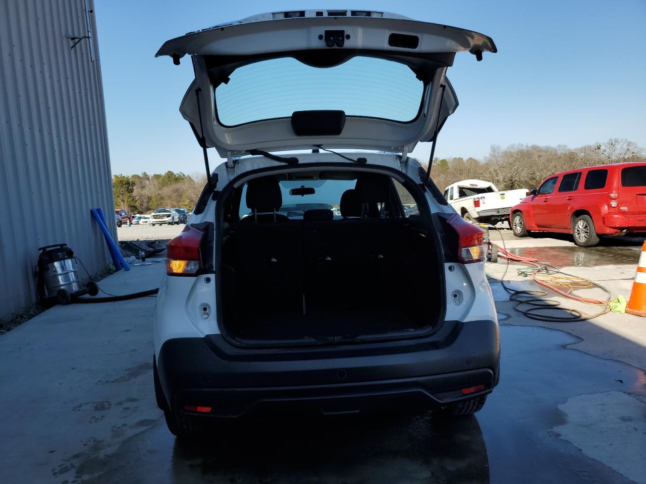 2019 Nissan Kicks VIN 3N1CP5CU2KL540866 Copart auction photo, front end damage thumbnail 6