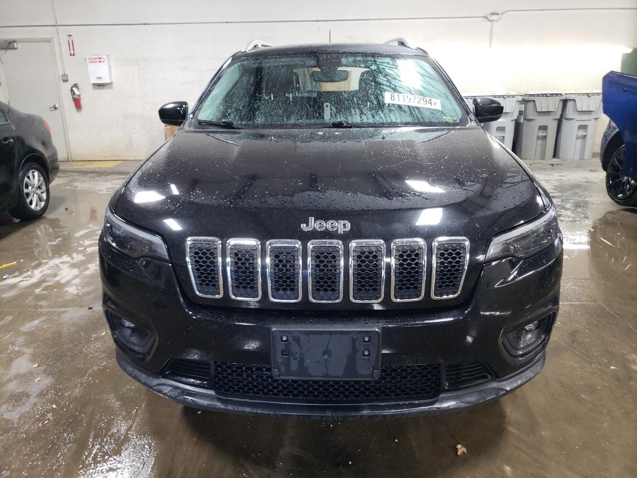 2019 Jeep Grand Cherokee VIN 1C4PJMLX3KD375730 Copart auction photo, rear end damage thumbnail 5