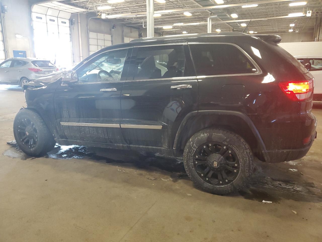 2013 Jeep Grand Cherokee VIN 1C4RJFCT1DC545335 Copart auction photo, front end damage thumbnail 2
