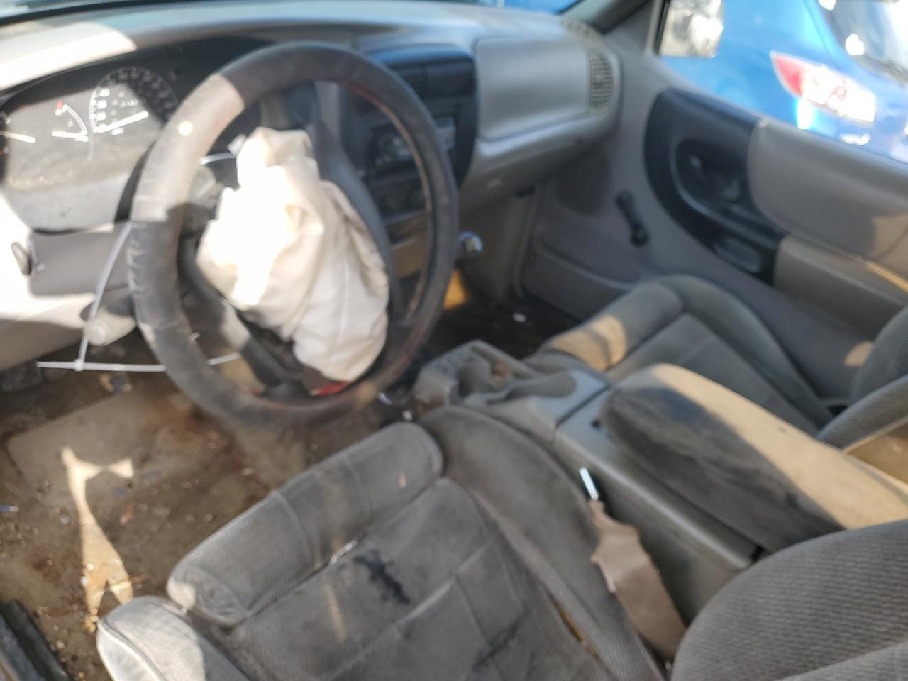 1996 Ford Ranger VIN 1FTCR14A1TPA32690 Copart auction photo, all over damage thumbnail 8