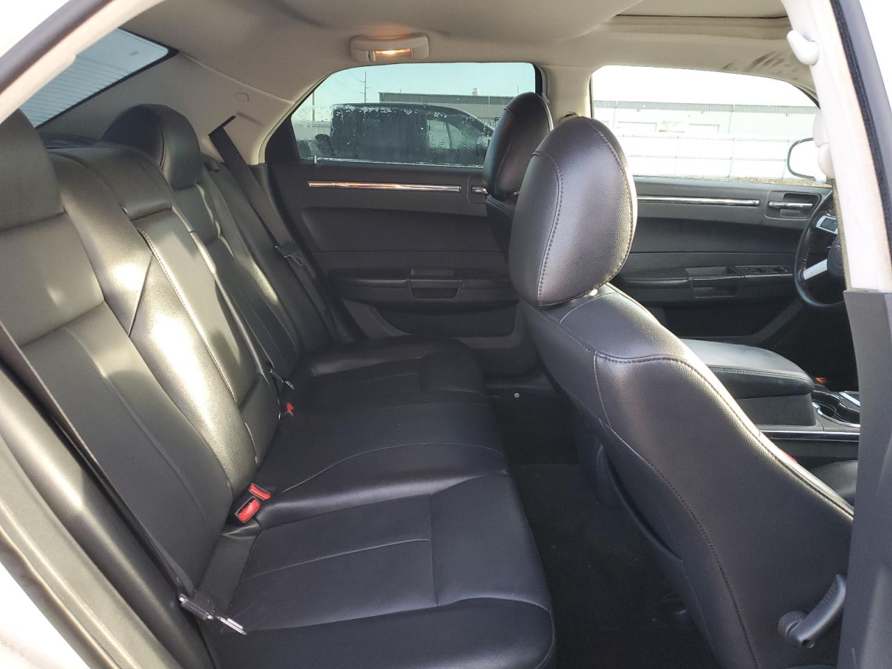 2010 Chrysler 300 VIN 2C3CA5CV1AH119546 Copart auction photo, front end / undercarriage damage thumbnail 10