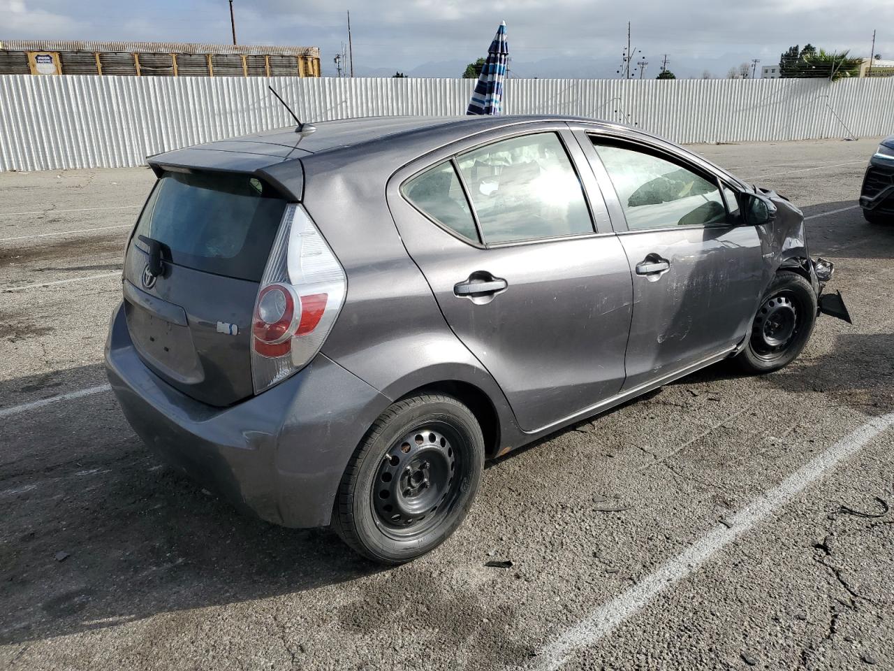 2014 Toyota Prius VIN JTDKDTB31E1563145 Copart auction photo, front end / minor dent/scratches damage thumbnail 3
