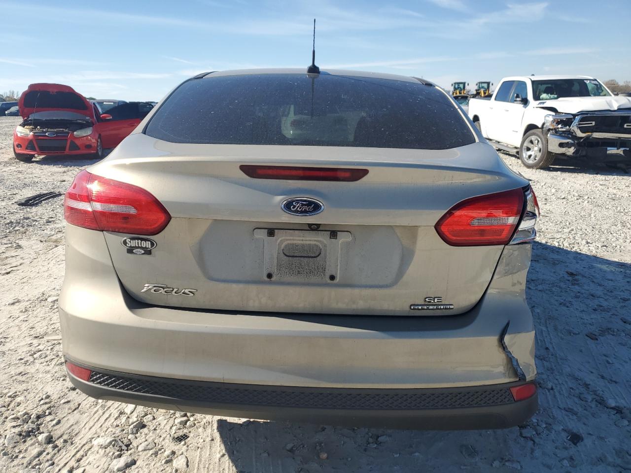 2015 Ford Focus VIN 1FADP3F27FL382533 Copart auction photo, rear end / front end damage thumbnail 6