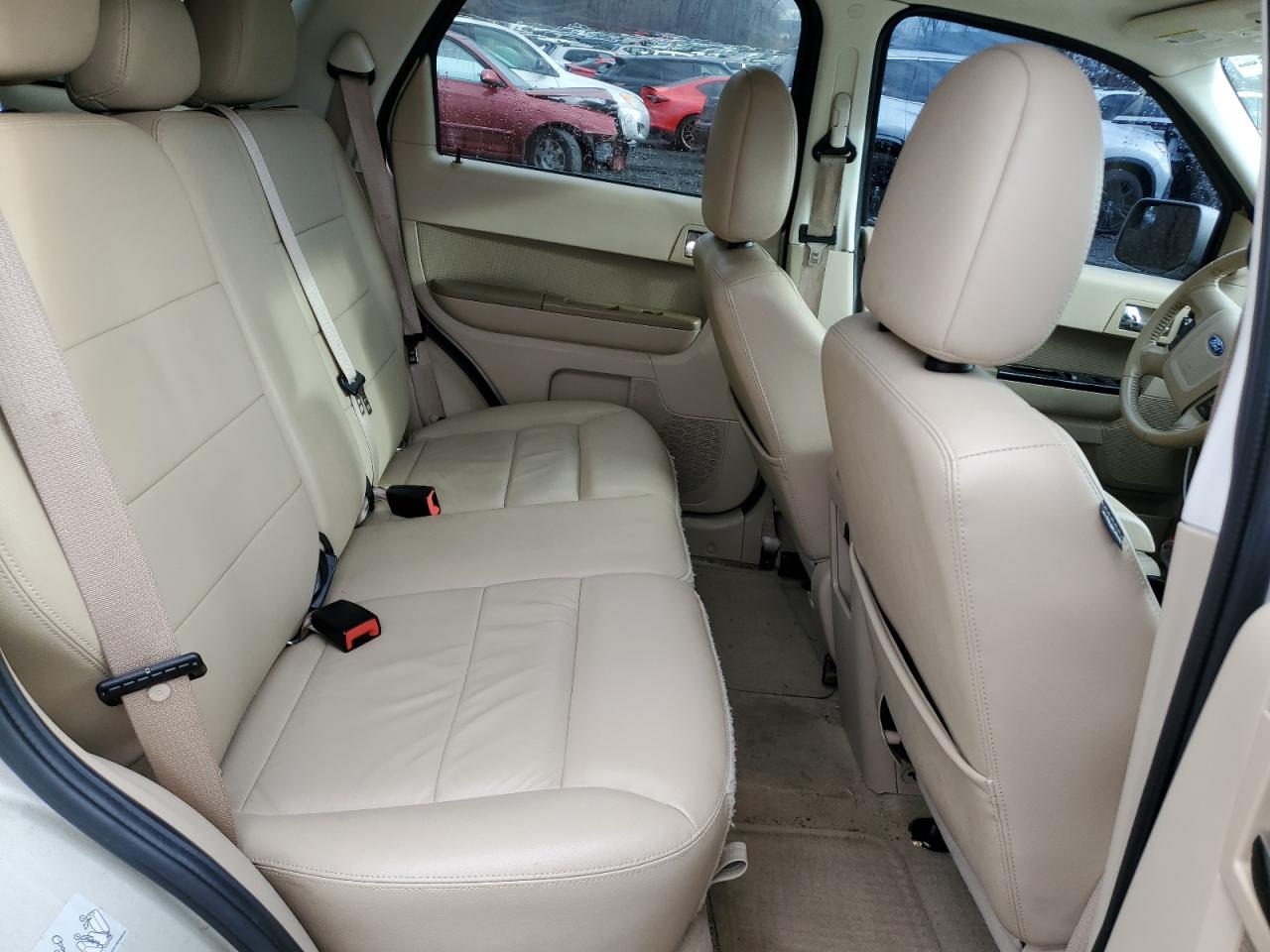 2011 Ford Escape VIN 1FMCU9E7XBKC01497 Copart auction photo, side / minor dent/scratches damage thumbnail 11