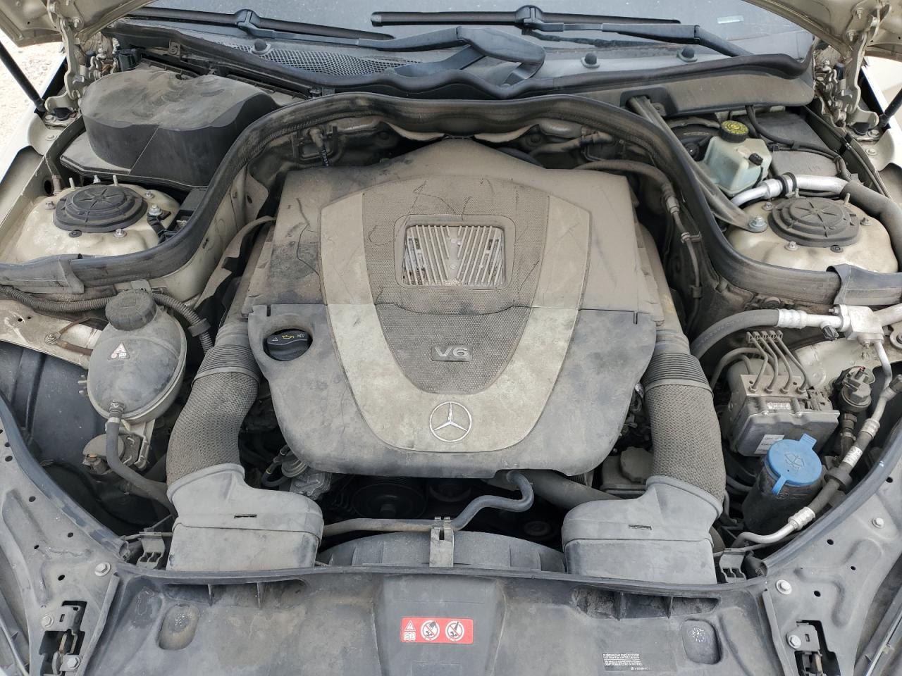 2011 Mercedes-Benz E-klasse VIN WDDHF8HB2BA263650 Copart auction photo, normal wear / minor dent/scratches damage thumbnail 11