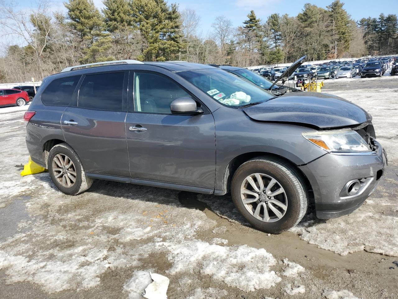 2016 Nissan Pathfinder VIN 5N1AR2MMXGC613928 Copart auction photo, front end damage thumbnail 4