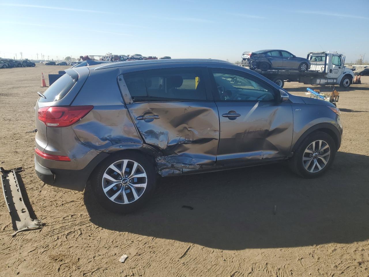 2014 KIA Sportage VIN KNDPBCAC3E7589725 Copart auction photo, side damage thumbnail 3