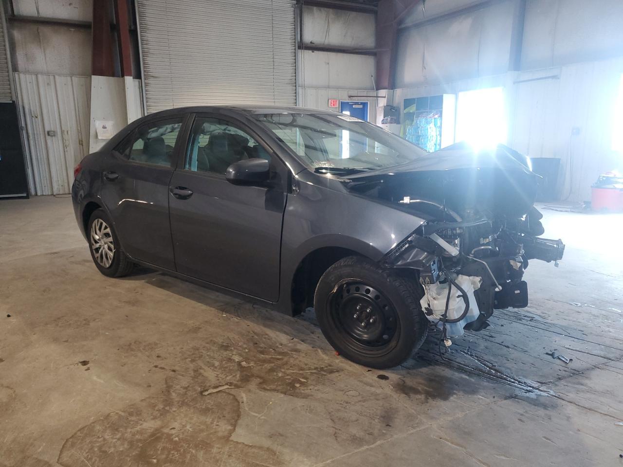 2018 Toyota Corolla VIN 2T1BURHE9JC036214 Copart auction photo, front end damage thumbnail 4