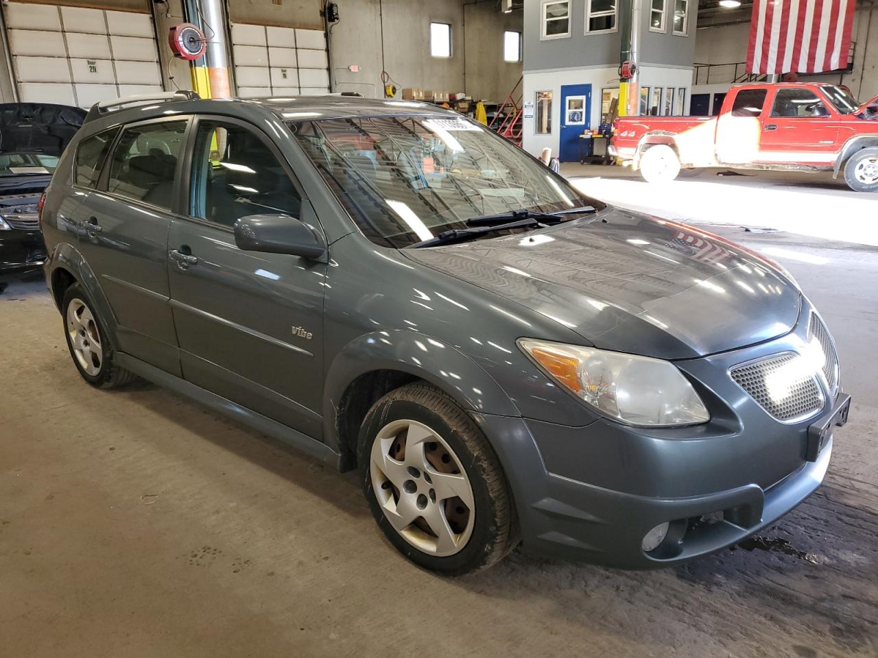 2006 Pontiac Vibe VIN 5Y2SL67856Z450097 Copart auction photo, minor dent/scratches damage thumbnail 4