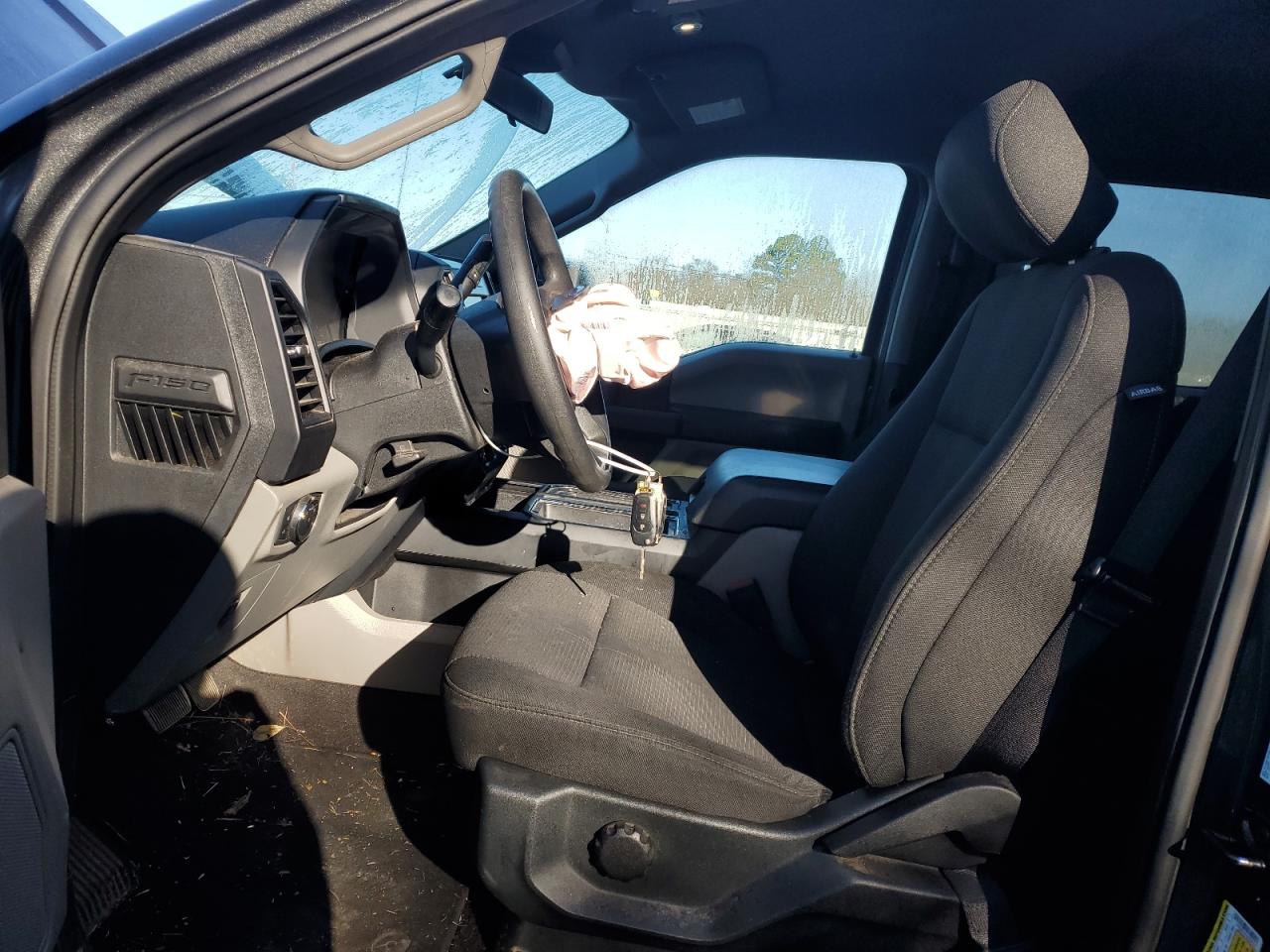 2020 Ford F-150 VIN 1FTEW1CP4LKE69359 Copart auction photo, front end / minor dent/scratches damage thumbnail 7