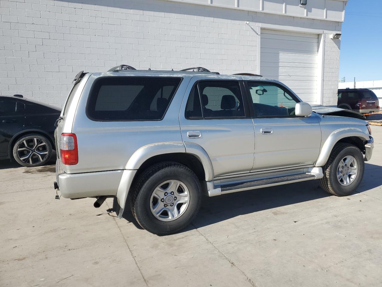 2000 Toyota 4Runner VIN JT3HN86RXY0262262 Copart auction photo, all over damage thumbnail 3