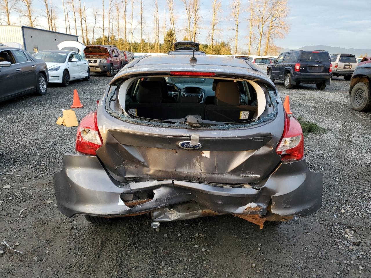 2013 Ford Focus VIN 1FADP3K24DL239672 Copart auction photo, rear end / side damage thumbnail 6