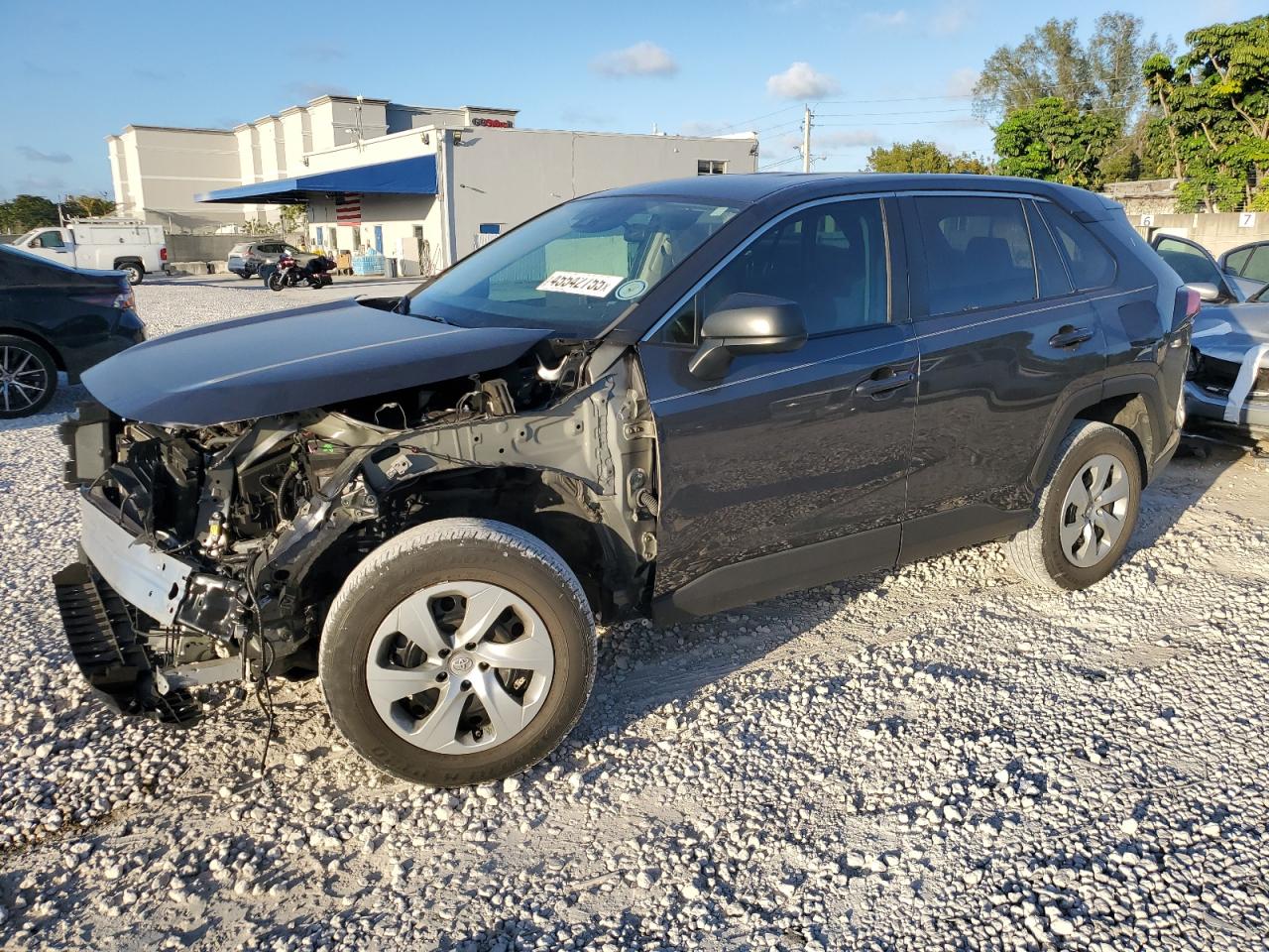 2022 Toyota RAV 4 VIN 2T3H1RFV1NC186630