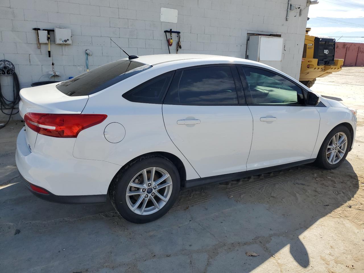 2018 Ford Focus VIN 1FADP3FE9JL278421 Copart auction photo, mechanical damage thumbnail 3