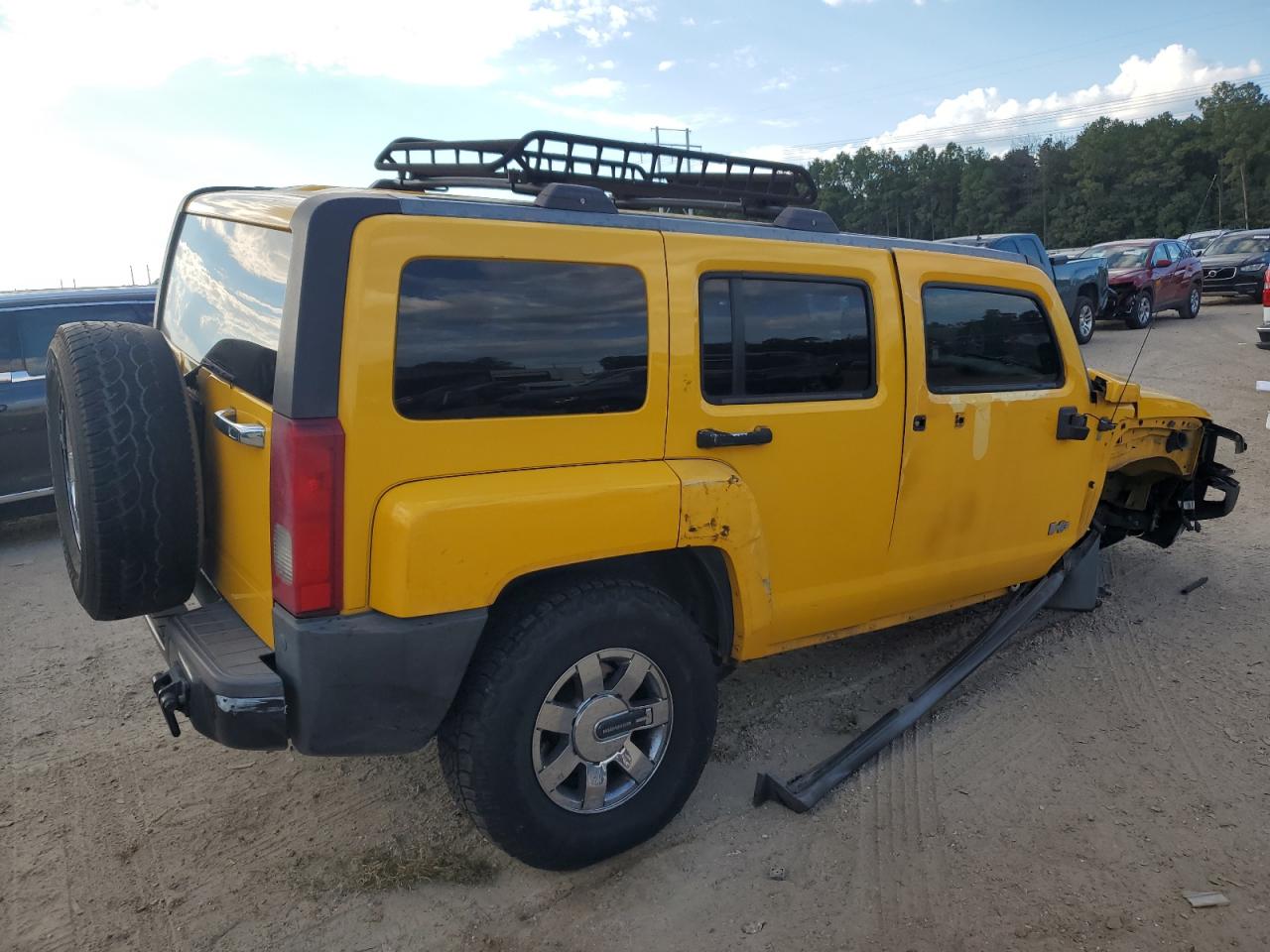 2007 Hummer H3 VIN 5GTDN13EX78147544 Copart auction photo, side damage thumbnail 3