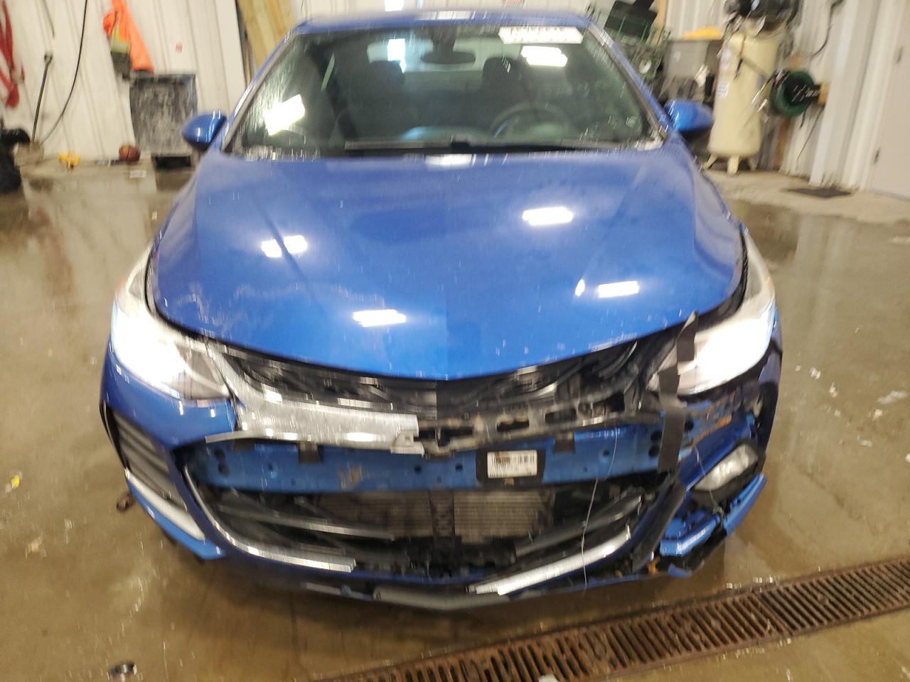 2019 Chevrolet Cruze VIN 1G1BE5SM7K7105158 Copart auction photo, front end damage thumbnail 5
