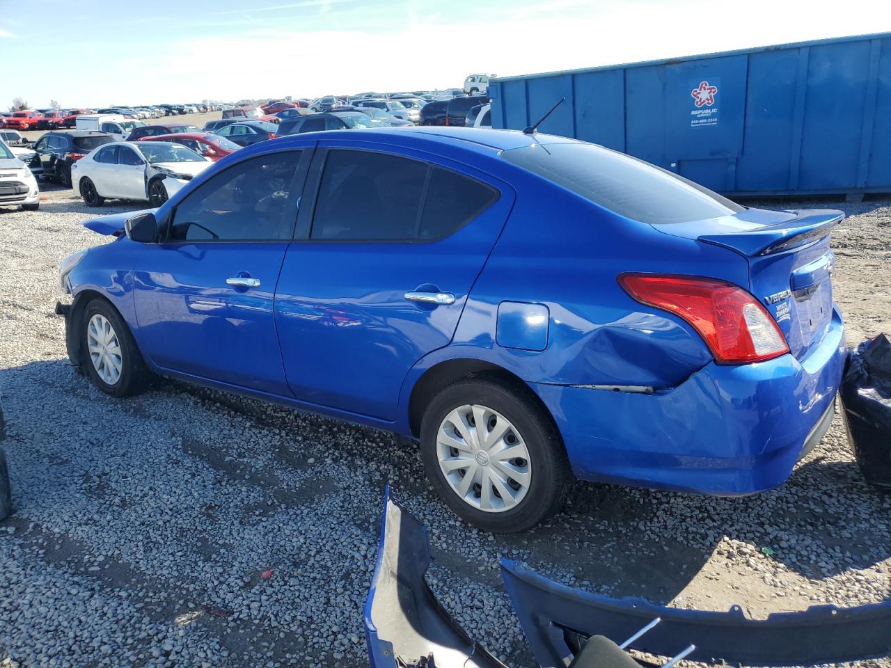 2017 Nissan Versa VIN 3N1CN7AP2HL836476 Copart auction photo, front end damage thumbnail 2