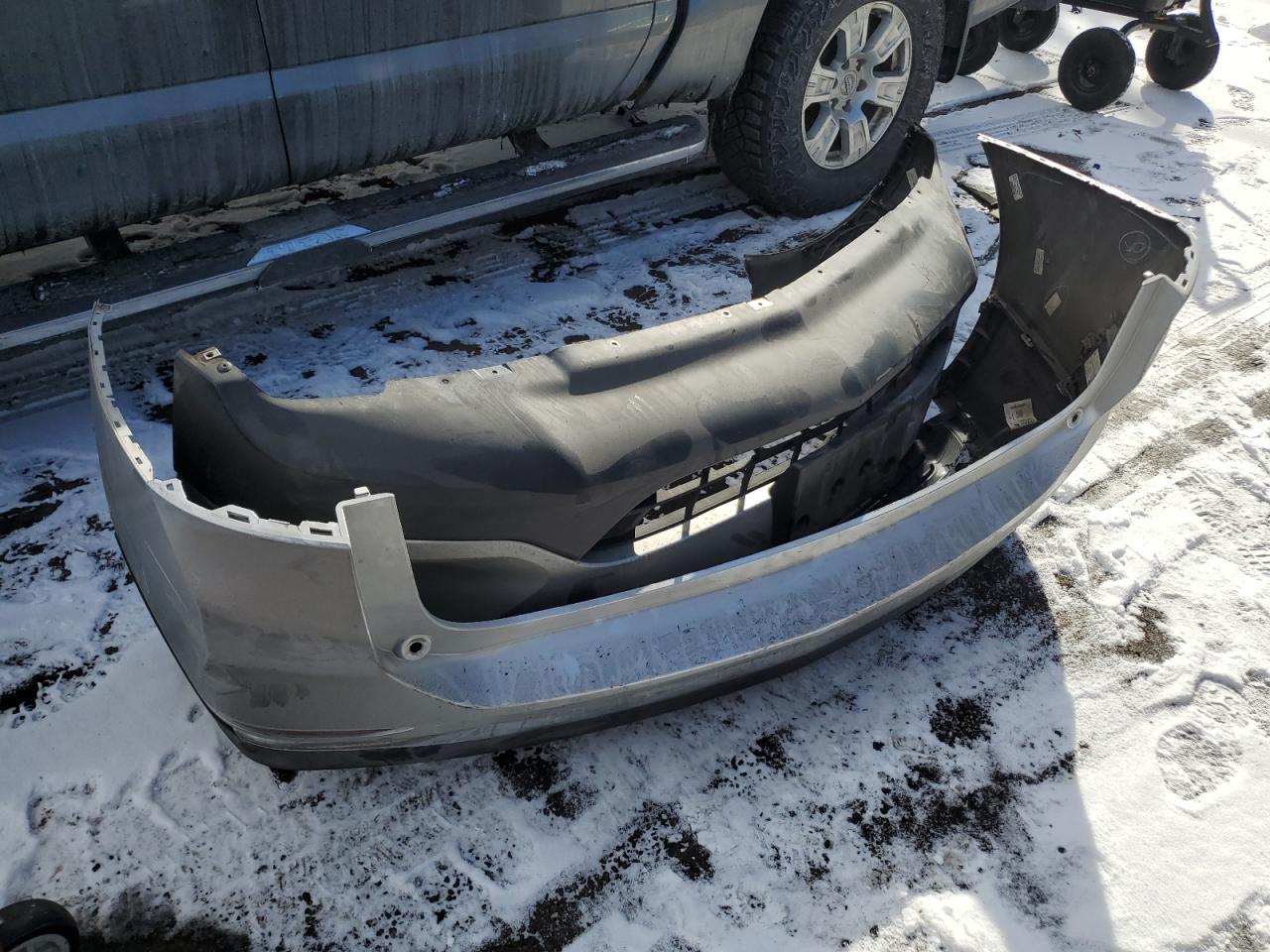 2021 Chevrolet Equinox VIN 3GNAXUEVXML328151 Copart auction photo, front end / rear end damage thumbnail 15