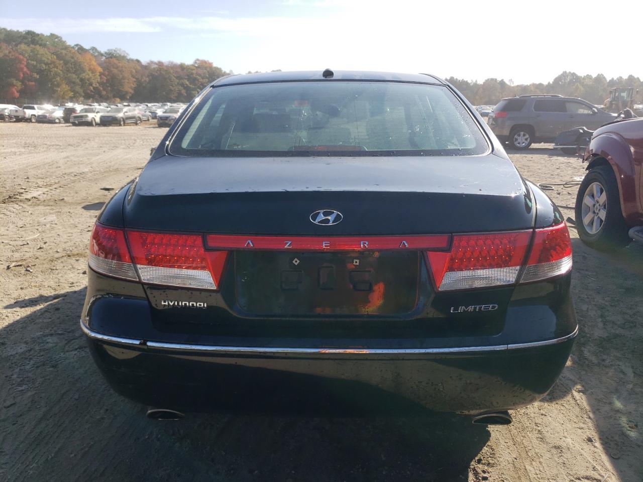 2010 Hyundai Azera VIN KMHFC4DF7AA450601 Copart auction photo, side / minor dent/scratches damage thumbnail 6