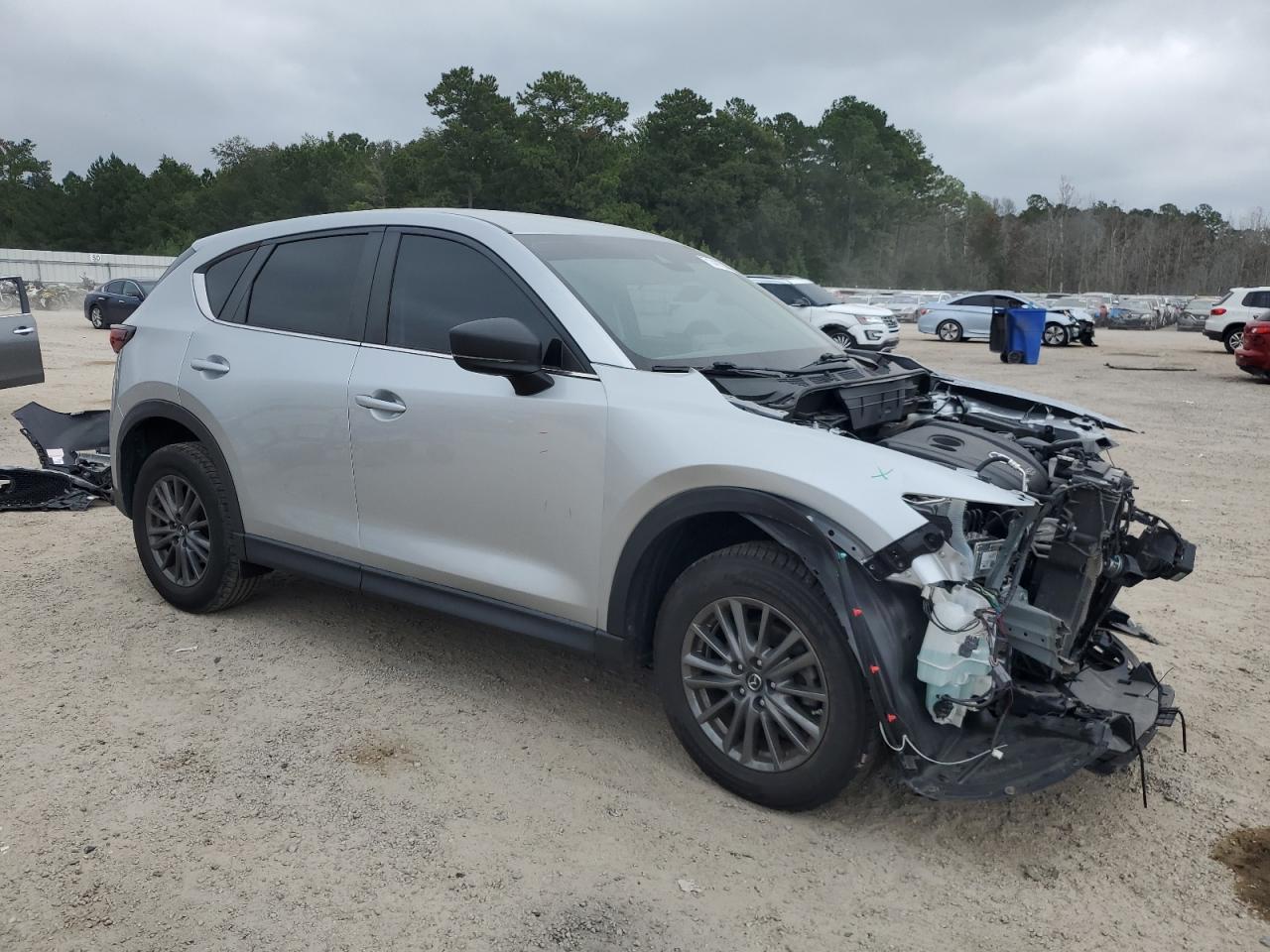 2018 Mazda CX-5 VIN JM3KFABM8J0349834 Copart auction photo, front end damage thumbnail 4