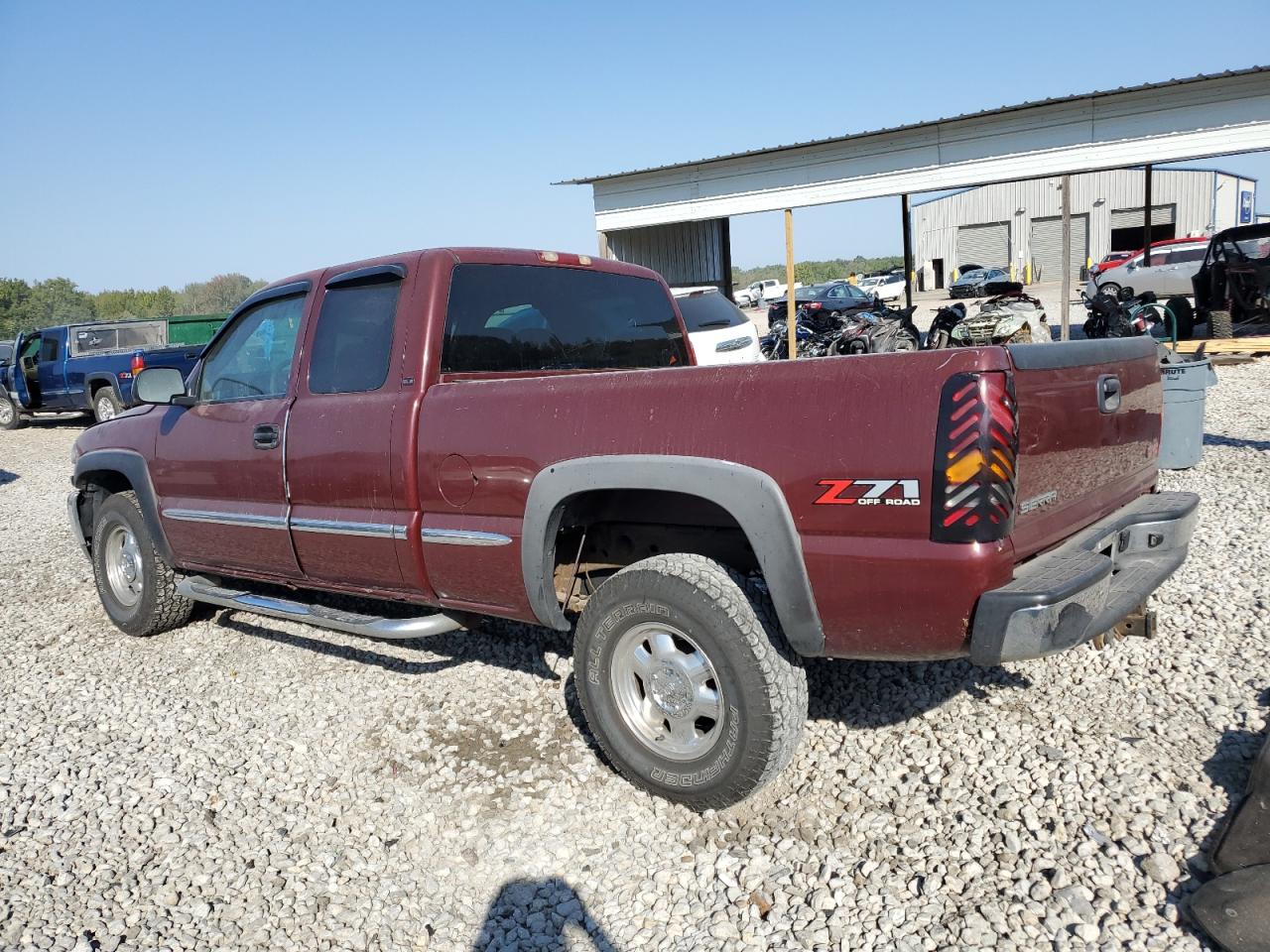 2001 GMC Sierra VIN 1GTEK19T71Z105053 Copart auction photo, front end damage thumbnail 2