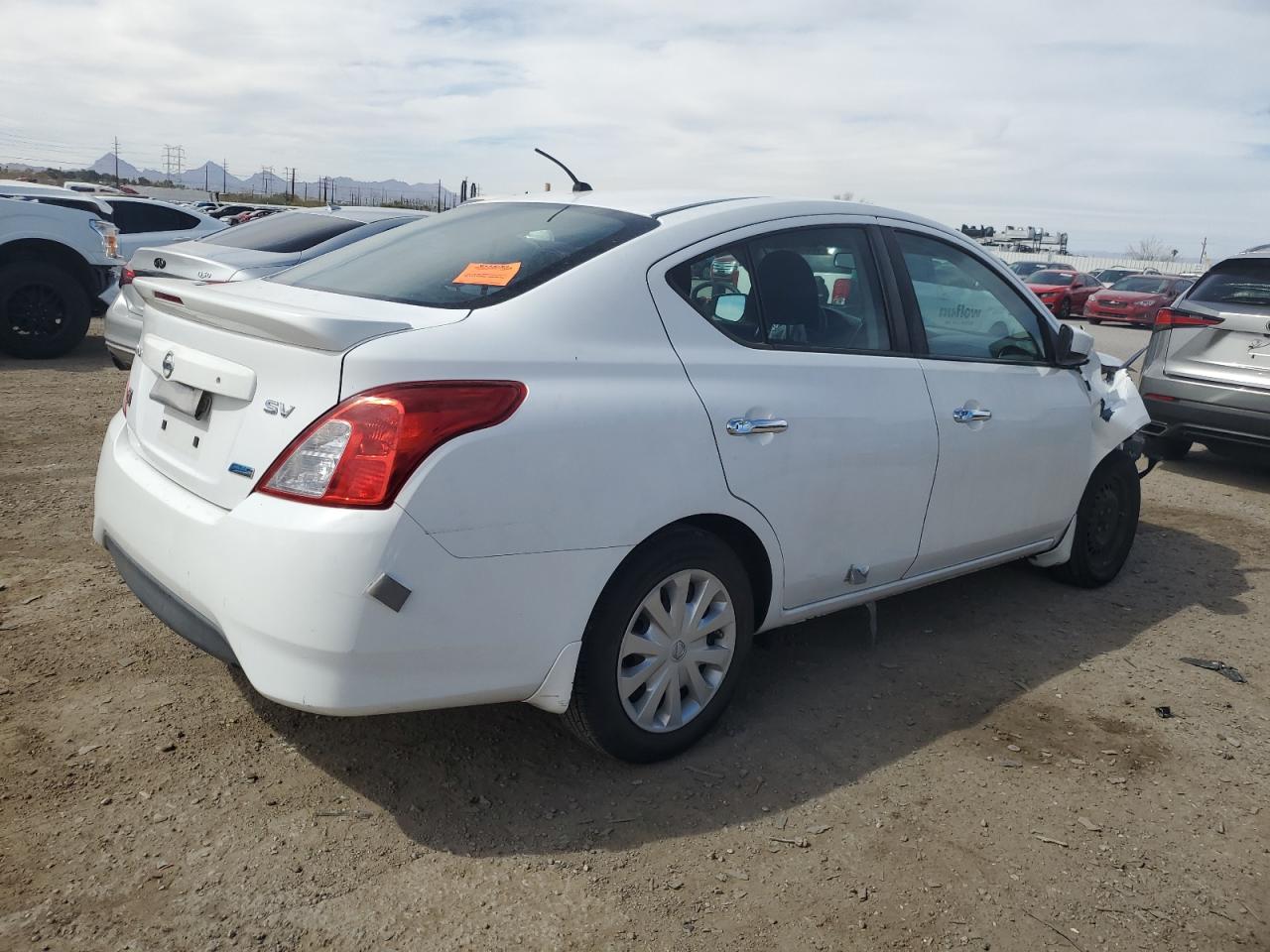 2015 Nissan Versa VIN 3N1CN7AP2FL877400 Copart auction photo, front end damage thumbnail 3