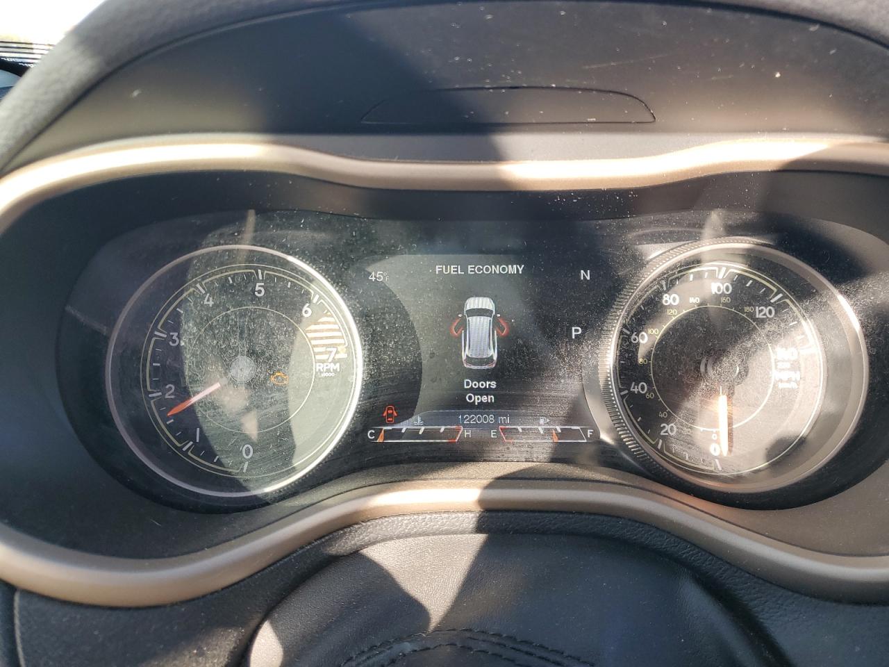 2017 Jeep Grand Cherokee VIN 1C4PJMDB7HD218391 Copart auction photo, front end / minor dent/scratches damage thumbnail 9