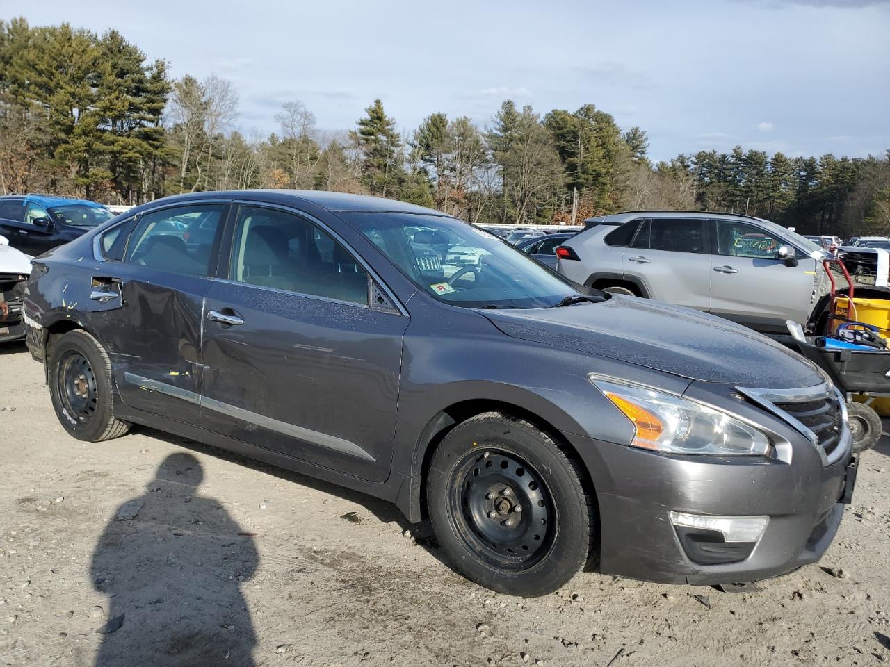 2015 Nissan Altima VIN 1N4AL3AP2FC151802 Copart auction photo, side damage thumbnail 4
