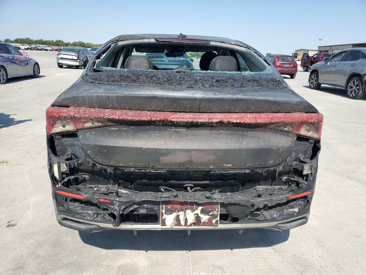 2022 KIA K5 VIN 5XXG14J25NG130140 Copart auction photo, burn damage thumbnail 6