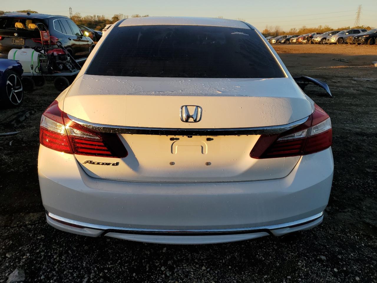 2017 Honda Accord VIN 1HGCR2F36HA160617 Copart auction photo, front end damage thumbnail 6