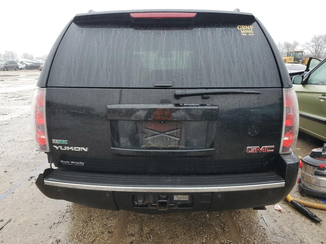 2011 GMC Yukon VIN 1GKS2EEFXBR382649 Copart auction photo, rear end / side damage thumbnail 6