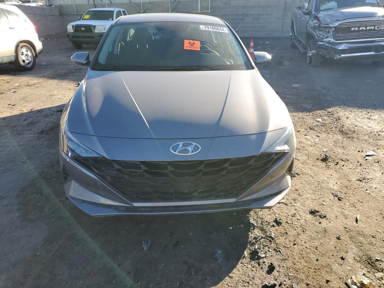2022 Hyundai Elantra VIN KMHLM4AG2NU321120 Copart auction photo, vandalism damage thumbnail 5
