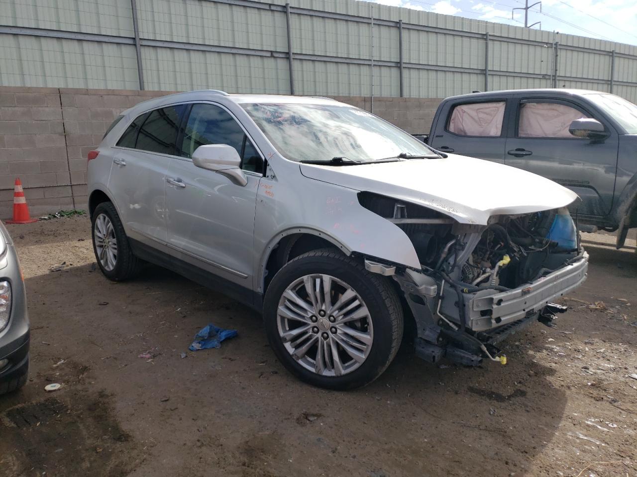 2018 Cadillac XT5 VIN 1GYKNFRS0JZ146116 Copart auction photo, front end damage thumbnail 4