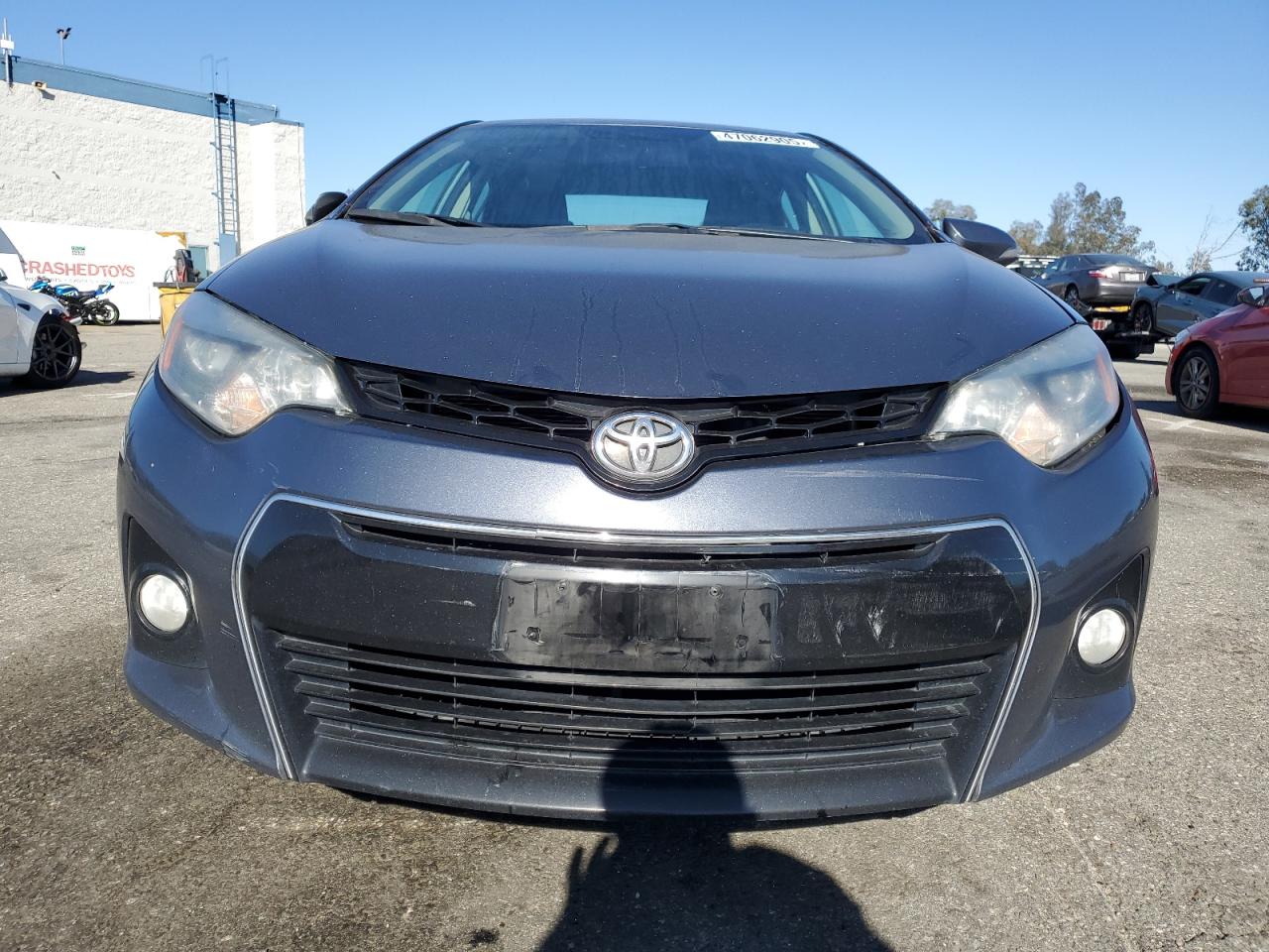 2016 Toyota Corolla VIN 5YFBURHE2GP531623 Copart auction photo, side / rear end damage thumbnail 5