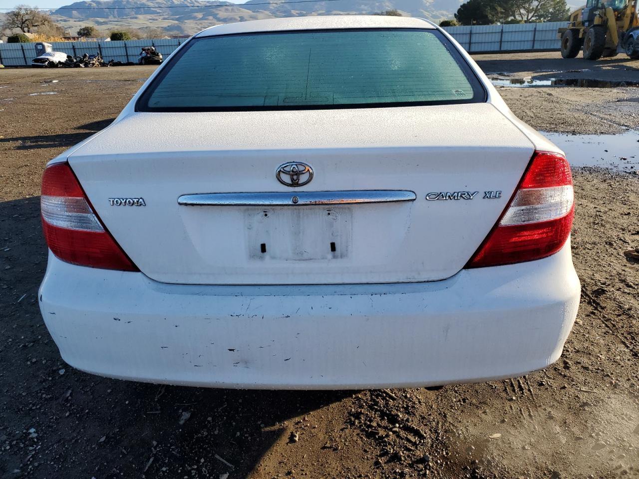 2002 Toyota Camry VIN JTDBE32K620061382 Copart auction photo, front end damage thumbnail 6