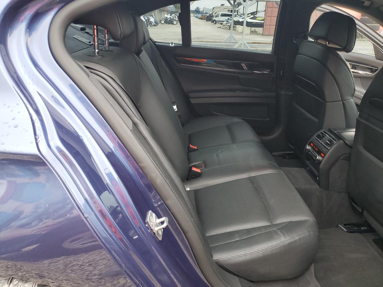 2011 BMW 7er VIN WBAKA8C59BC446965 Copart auction photo, minor dent/scratches damage thumbnail 10